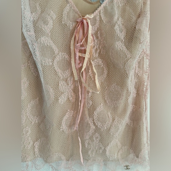 Chanel vintage 2005 lace top in size 40 - Picture 2 of 12
